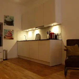Apartment P1 In Berlin-friedrichshain, Berlin