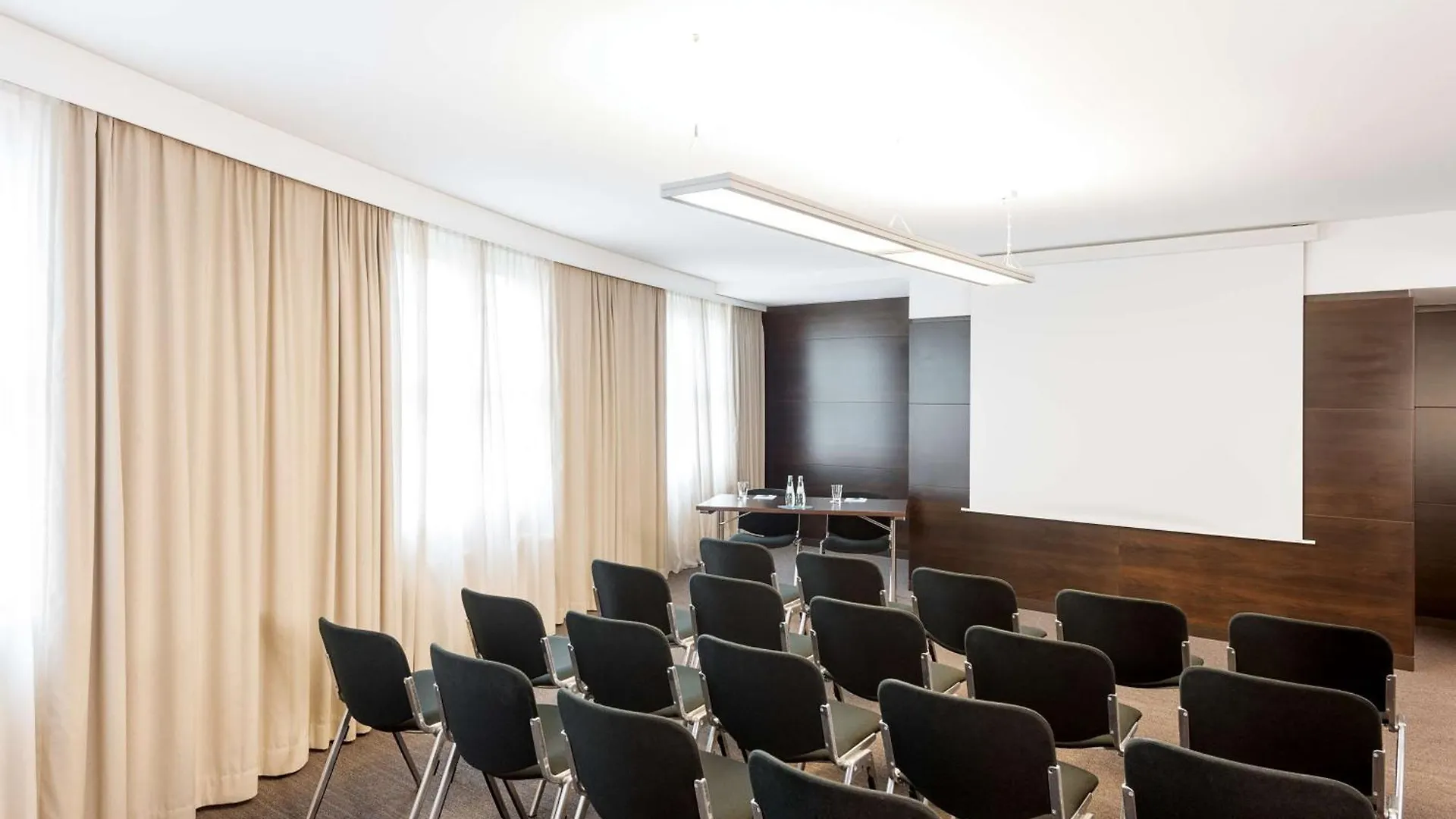 Hotel Nh Berlin Kurfuerstendamm