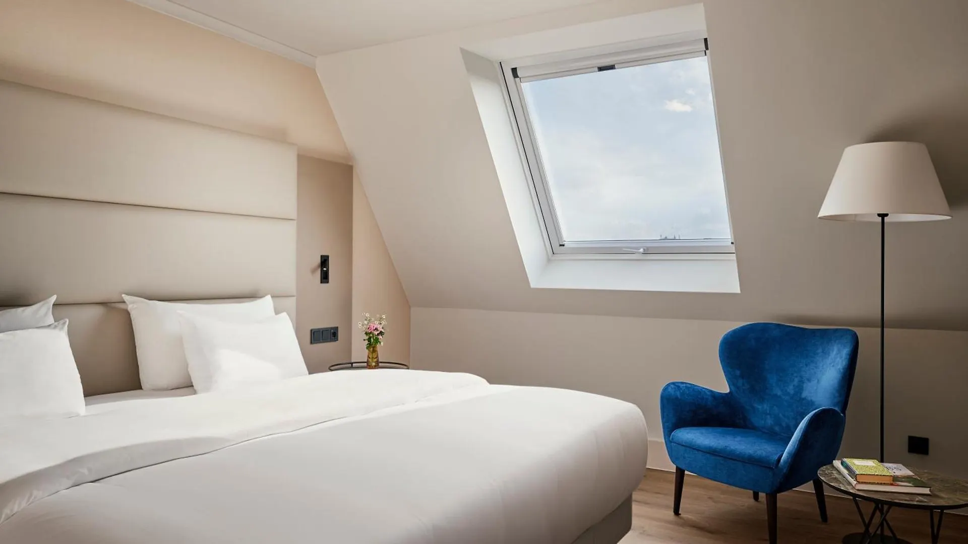 Hotell Nh Berlin Kurfuerstendamm